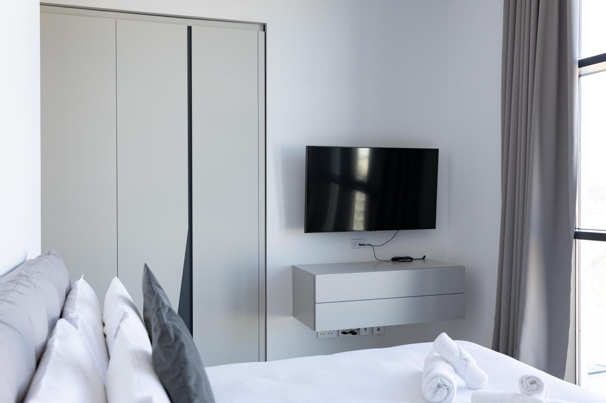 Modern Apartment In The Center Of St Julians By Arcobnb Saint Julian's Eksteriør billede
