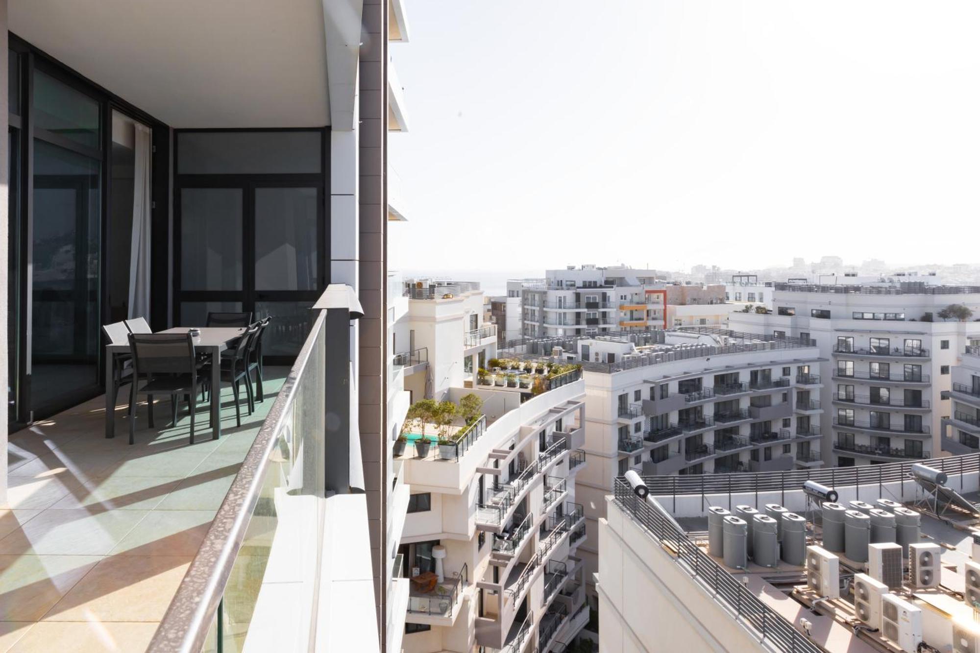 Modern Apartment In The Center Of St Julians By Arcobnb Saint Julian's Eksteriør billede
